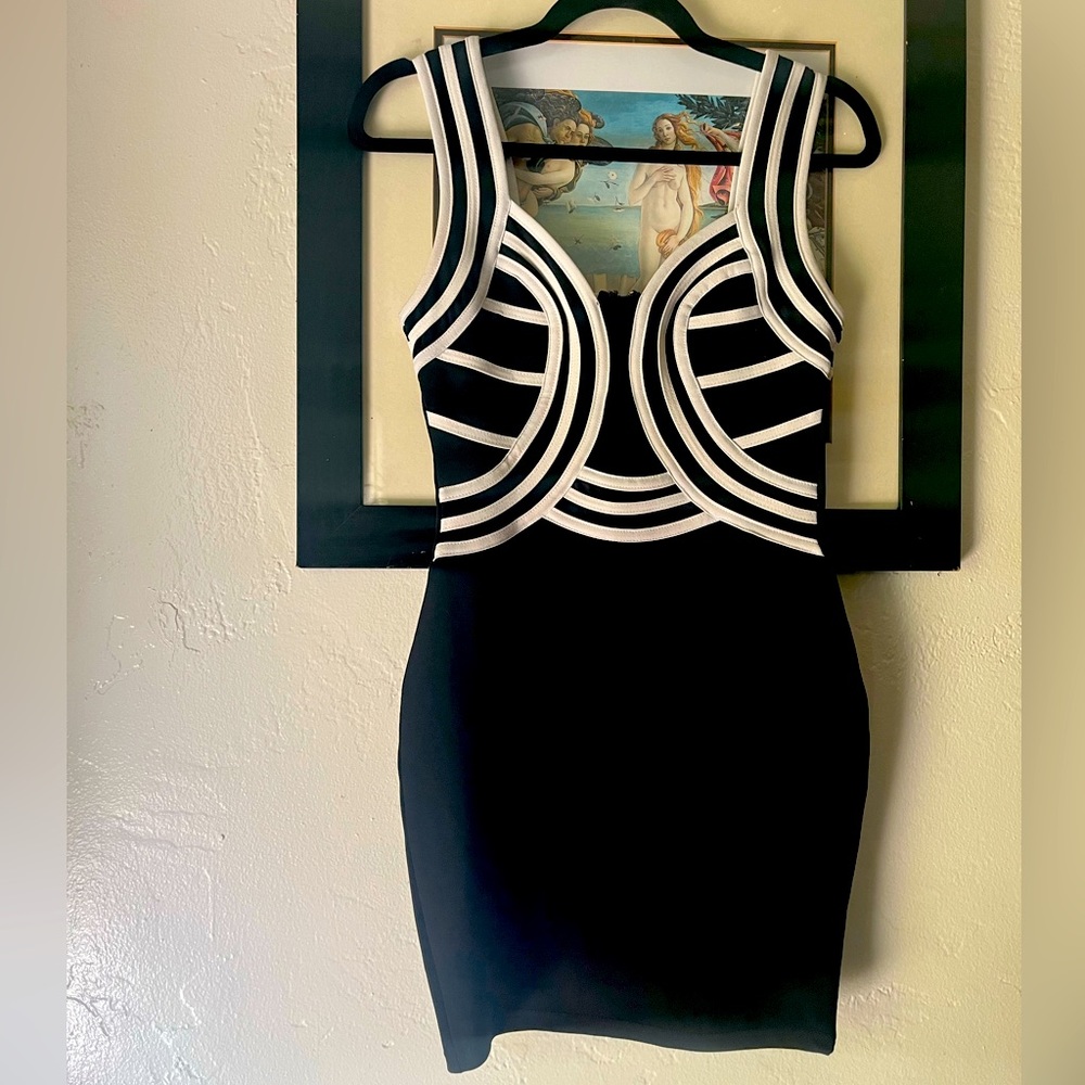 Bundle only S Dress from Entry black & white